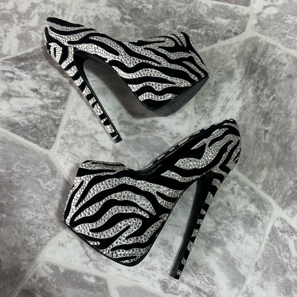 Platform Zebra Pumps - Picture 3 of 4